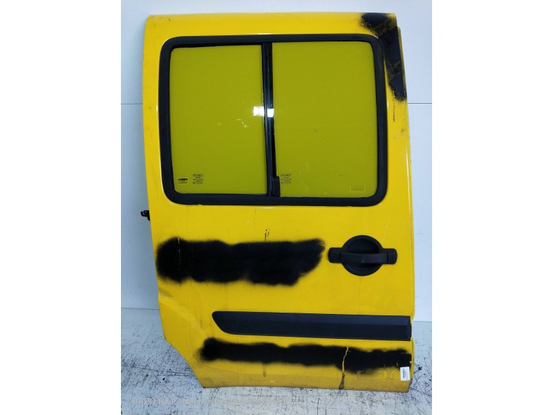 Recambio de puerta lateral corredera derecha para fiat doblo cargo (223) 1.3 jtd referencia OEM IAM  ACRIST 