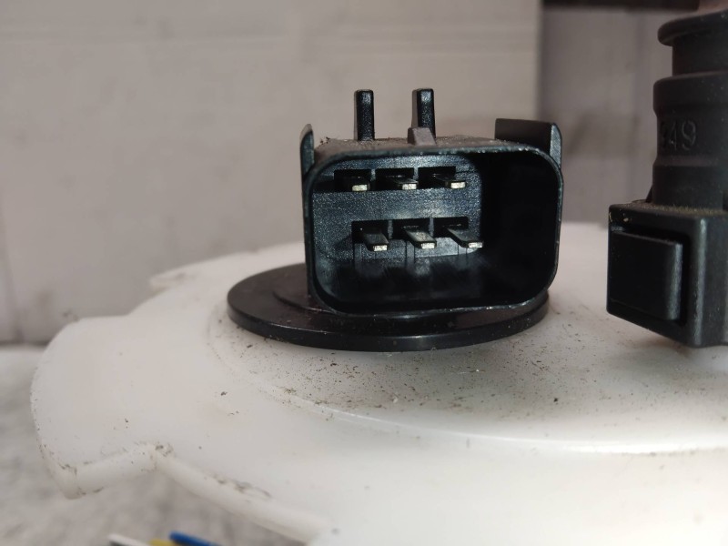 Recambio de bomba combustible para daewoo nubira berlina se referencia OEM IAM   