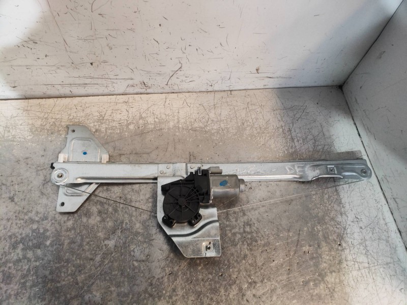 Recambio de elevalunas delantero derecho para citroen berlingo 1.2 12v e-thp / puretech referencia OEM IAM 402104B 9680557880 