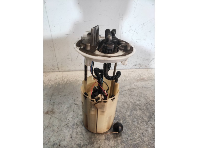 Recambio de bomba combustible para alfa romeo 156 1.9 jtd 16v distinctive referencia OEM IAM 0580303034 60679991 