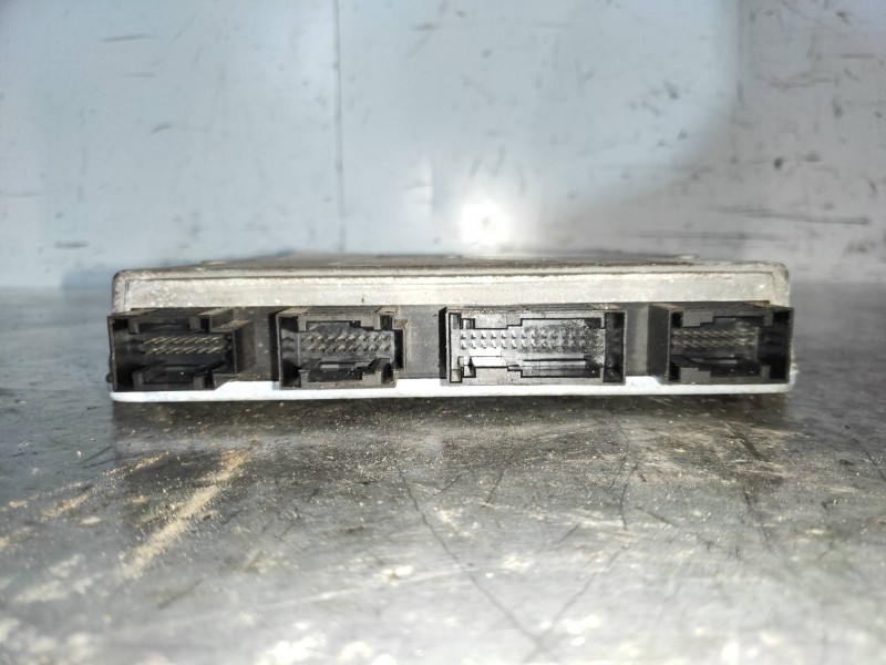 Recambio de centralita motor uce para mercedes clase c (w202) berlina 220 diesel (202.121) referencia OEM IAM R04010023A A022545