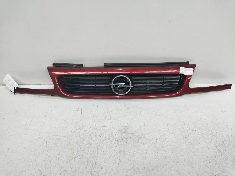 Recambio de rejilla delantera para opel astra f berlina elegance referencia OEM IAM   
