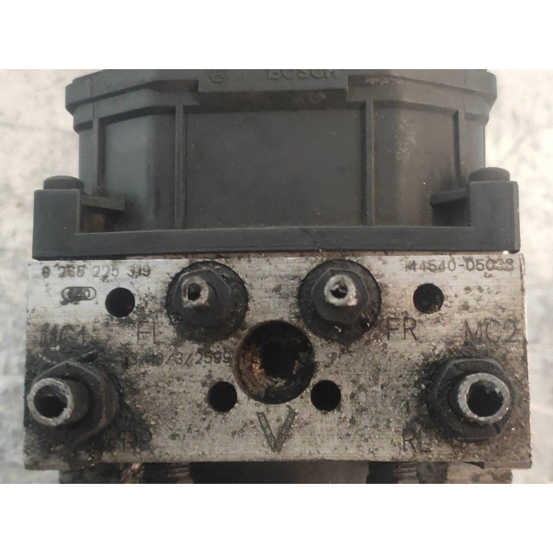 Recambio de abs para toyota avensis wagon (t25) 2.0 d-4d executive referencia OEM IAM 0265225319 4454005033 8954105073 