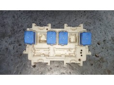 Recambio de caja reles / fusibles para renault koleos expression referencia OEM IAM    2