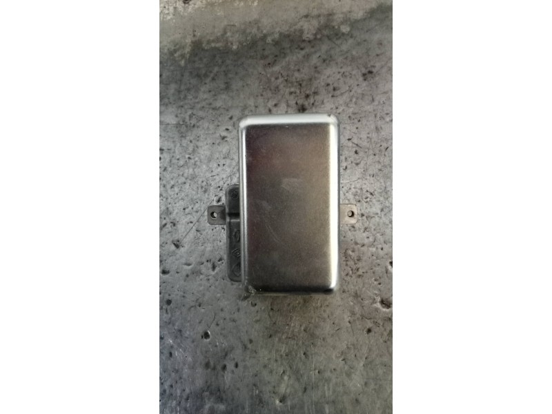 Recambio de modulo electronico para renault koleos expression referencia OEM IAM 48700JY01A  