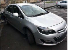 opel astra j lim. del año 2014