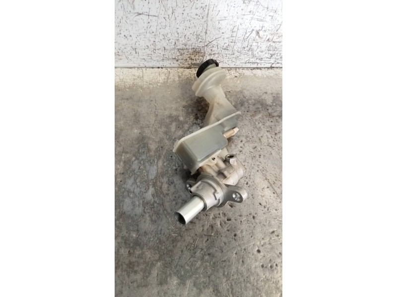Recambio de bomba freno para renault koleos expression referencia OEM IAM   