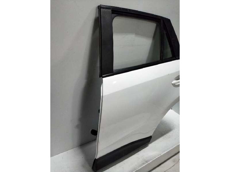Recambio de puerta trasera izquierda para mazda cx-5 2.2 turbodiesel cat referencia OEM IAM   