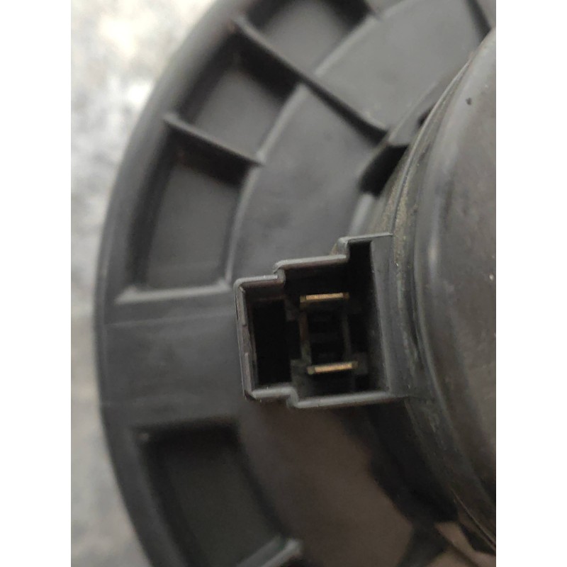 Recambio de motor calefaccion para jeep gr.cherokee (wj/wg) 2.7 crd limited referencia OEM IAM AY1661000393 701131394B DENSO