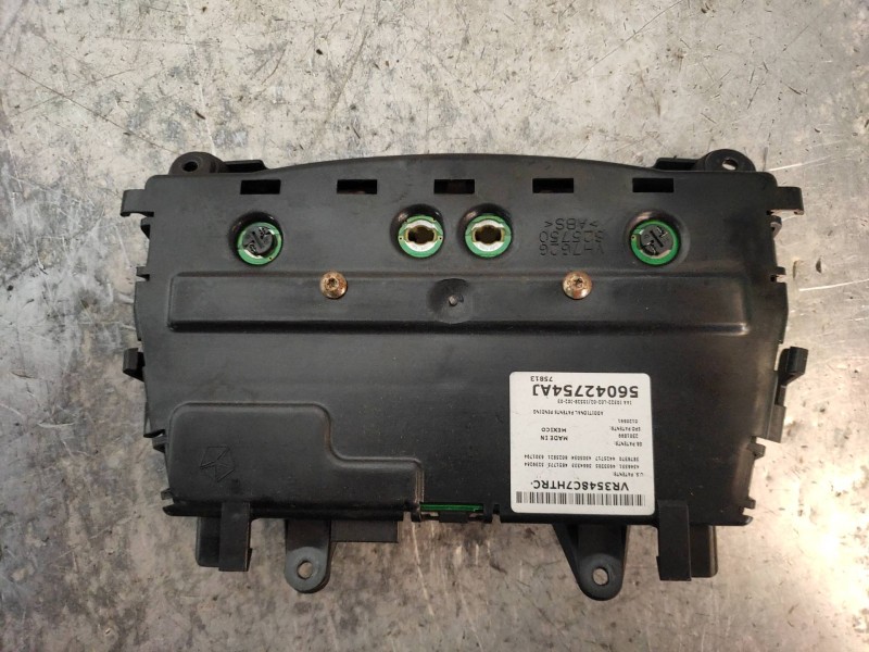 Recambio de luz interior para jeep gr.cherokee (wj/wg) 2.7 crd limited referencia OEM IAM 56042754AJ  