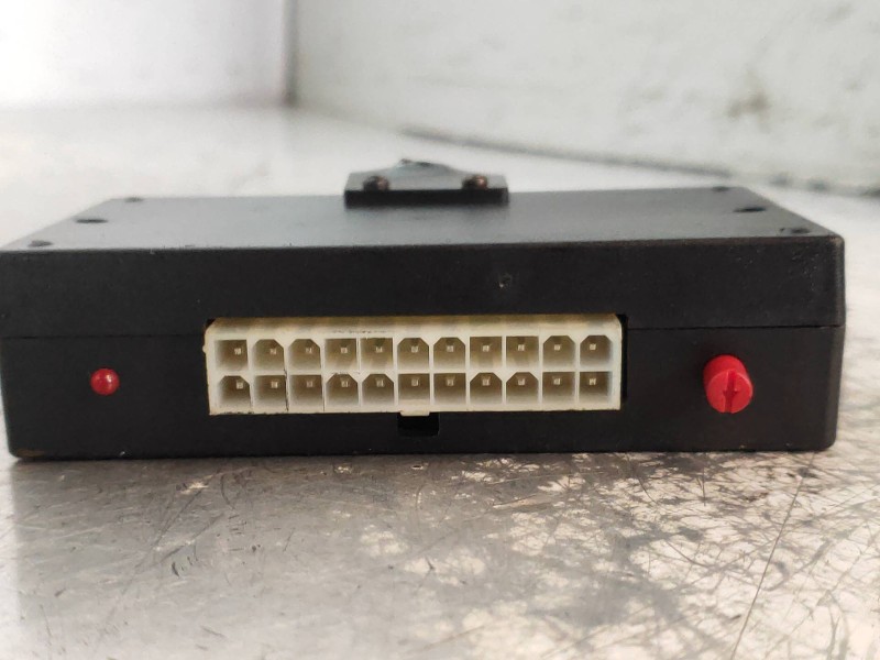 Recambio de modulo electronico para jeep gr.cherokee (wj/wg) 2.7 crd limited referencia OEM IAM 483K0904  