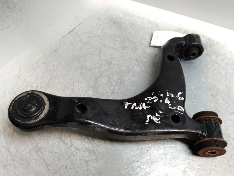 Recambio de brazo suspension inferior trasero derecho para lexus is200 (gxe10) 2.0 cat referencia OEM IAM   