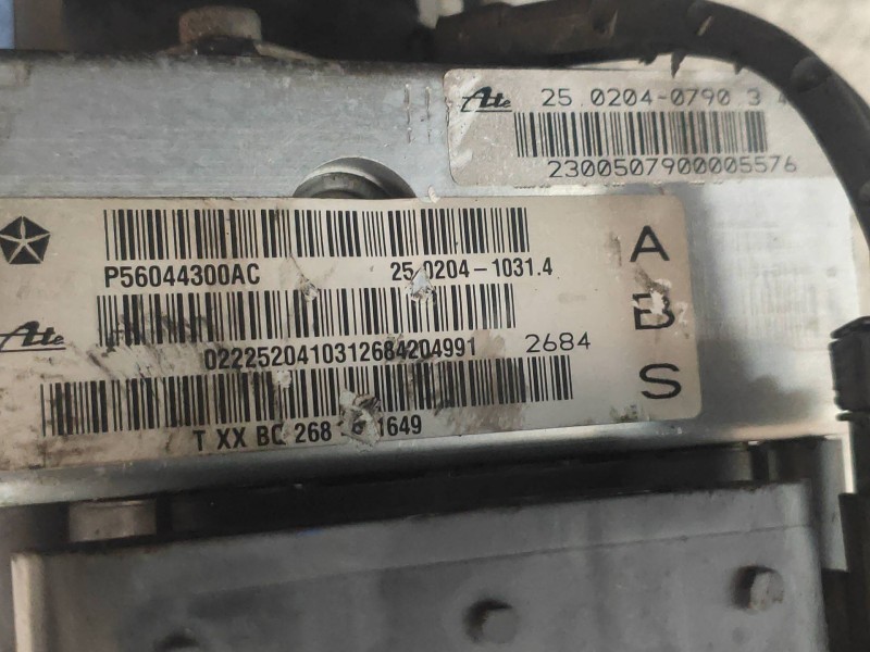 Recambio de abs para jeep gr.cherokee (wj/wg) 2.7 crd limited referencia OEM IAM 25094602393 56041821AA 25020407903 560443000AC 