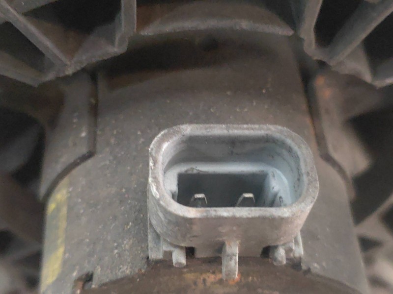 Recambio de electroventilador para opel corsa c club referencia OEM IAM 24445190 74319 