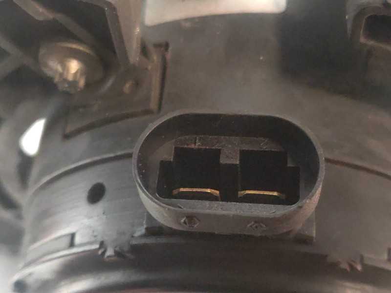 Recambio de electroventilador para renault espace iv (jk0) 2.0 16v turbo referencia OEM IAM 1831246K00 1831008000 8200033730 