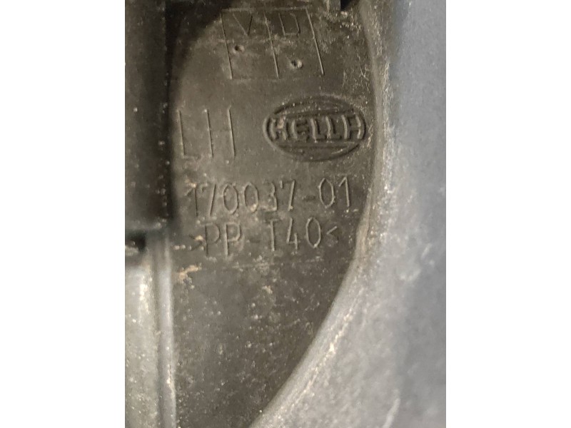 Recambio de faro antiniebla izquierdo para bmw serie 3 berlina (e90) 320d referencia OEM IAM 17003701  