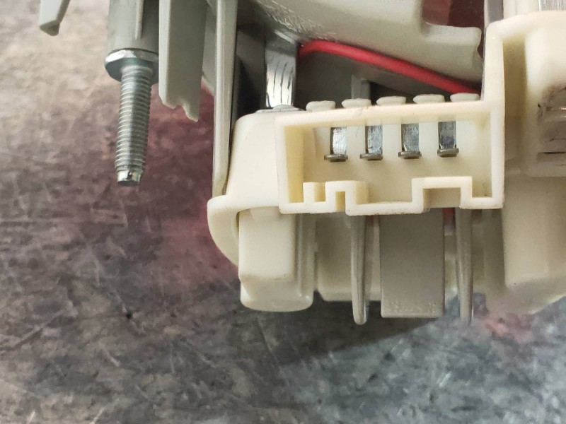 Recambio de piloto trasero izquierdo interior para bmw serie 3 berlina (e90) 320d referencia OEM IAM 7154155  