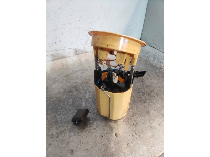 Recambio de bomba combustible para bmw serie 3 berlina (e90) 320d referencia OEM IAM A2C53215722 7190943 