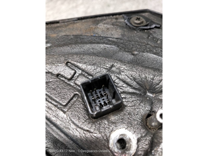 Recambio de retrovisor izquierdo para kia carens 2.0 crdi ex monovolumen referencia OEM IAM   ELECTRICO