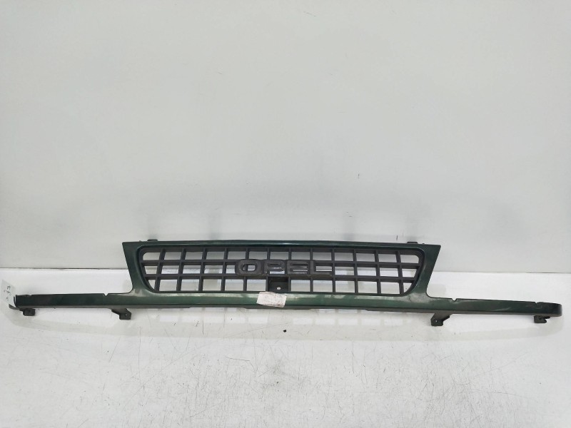 Recambio de rejilla delantera para opel frontera a 2.3 turbodiesel referencia OEM IAM   