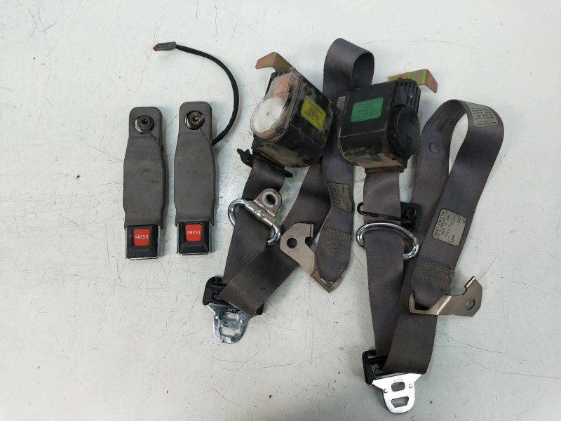 Recambio de juego cinturones delantero para ford explorer 4.0 v6 cat referencia OEM IAM   3P
