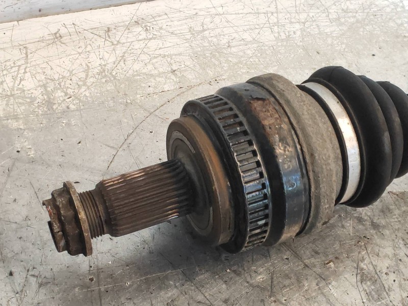 Recambio de transmision trasera derecha para bmw serie 3 berlina (e90) 320d referencia OEM IAM 7533446  