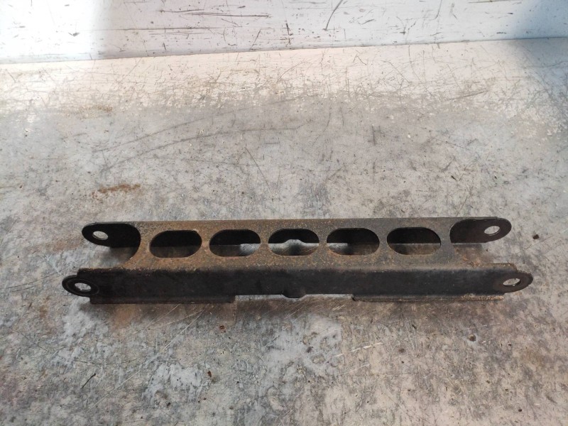 Recambio de brazo suspension inferior trasero izquierdo para bmw serie 3 berlina (e90) 320d referencia OEM IAM 6763477 031035321