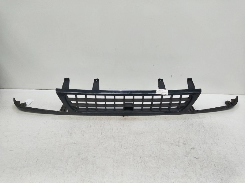 Recambio de rejilla delantera para opel frontera a 2.3 turbodiesel referencia OEM IAM   