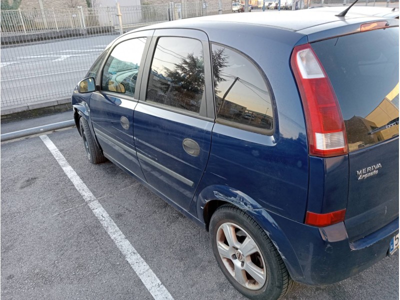 opel meriva del año 2005