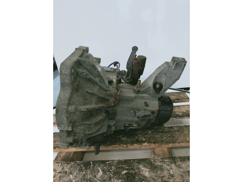 Recambio de caja cambios para mazda 3 berlina (bk) 1.6 vvt active referencia OEM IAM   