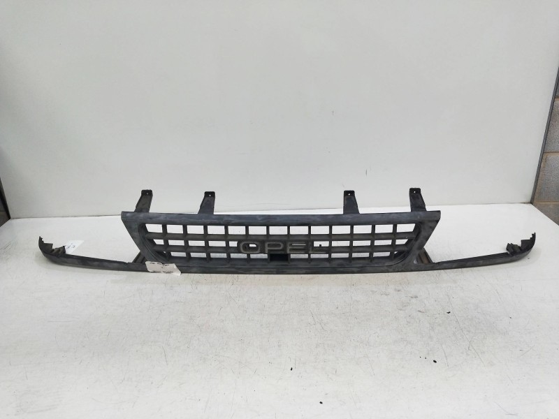 Recambio de rejilla delantera para opel frontera a referencia OEM IAM   