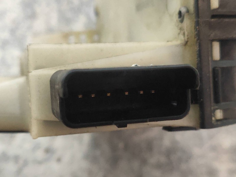 Recambio de motor cierre centralizado delantero izquierdo para citroen ds5 design referencia OEM IAM 9686919280  