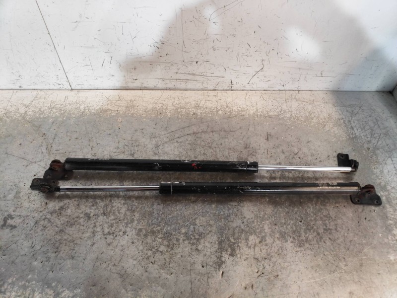 Recambio de amortiguadores maletero / porton para mitsubishi l 300 (p00) combi referencia OEM IAM   