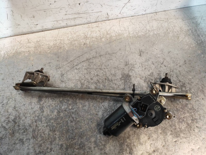 Recambio de motor limpia delantero para mitsubishi l 300 (p00) combi referencia OEM IAM 8491003072 488025 