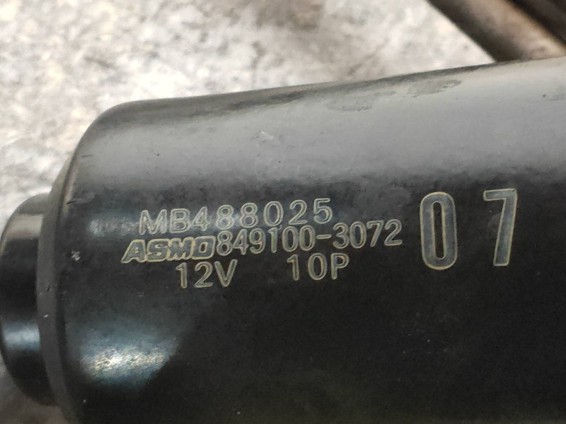 Recambio de motor limpia delantero para mitsubishi l 300 (p00) combi referencia OEM IAM 8491003072 488025 