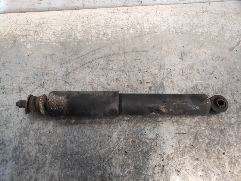 Recambio de amortiguador delantero izquierdo para mitsubishi l 300 (p00) combi referencia OEM IAM MB430195  