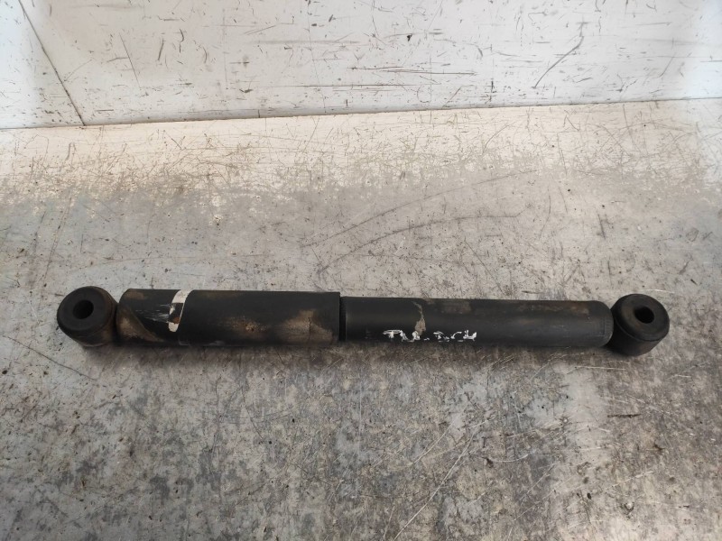 Recambio de amortiguador trasero derecho para mitsubishi l 300 (p00) combi referencia OEM IAM   