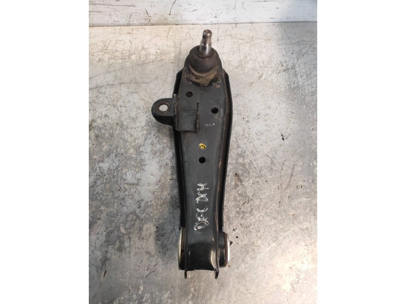 Recambio de brazo suspension inferior delantero derecho para mitsubishi l 300 (p00) combi referencia OEM IAM   