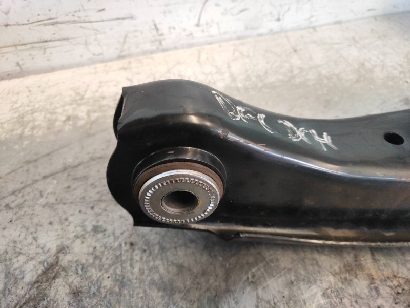 Recambio de brazo suspension inferior delantero derecho para mitsubishi l 300 (p00) combi referencia OEM IAM   