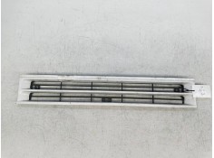 Recambio de rejilla delantera para isuzu van midi 2.2 diesel referencia OEM IAM   
