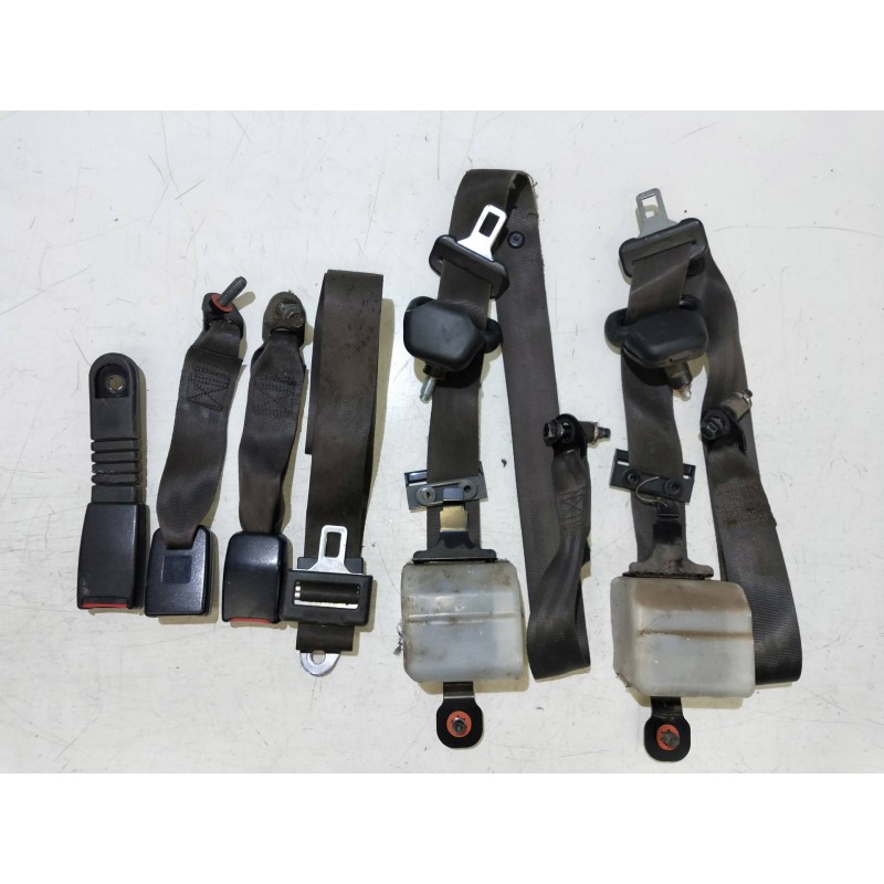 Recambio de juego cinturones delantero para hyundai h 1 h 1 furg.caja cerr.c. puerta referencia OEM IAM   5P