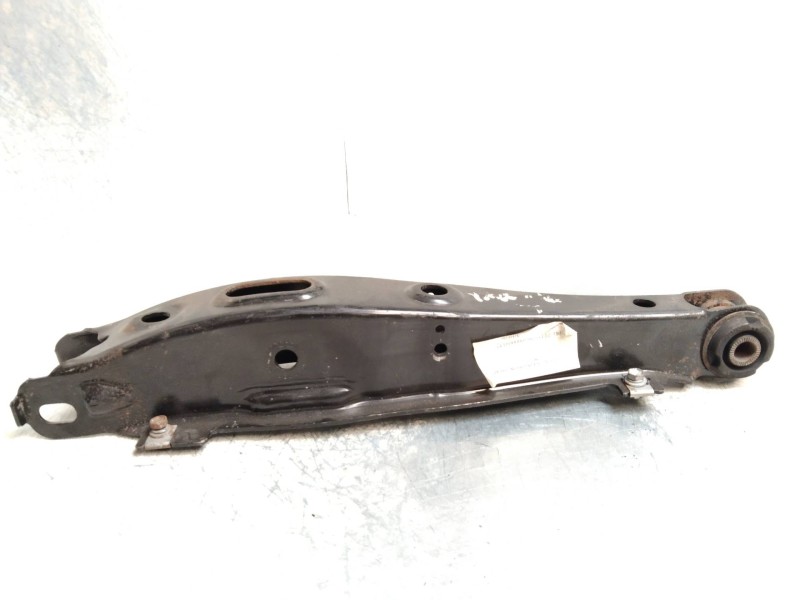 Recambio de tirante trasero izquierdo para lexus gs300 (jzs160) básico referencia OEM IAM   