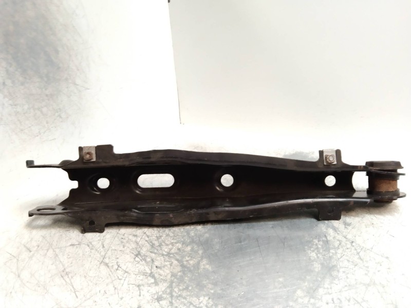 Recambio de tirante trasero izquierdo para lexus gs300 (jzs160) básico referencia OEM IAM   