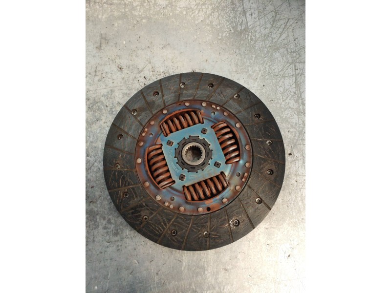 Recambio de kit embrague para hyundai i30 1.6 crdi cat referencia OEM IAM   