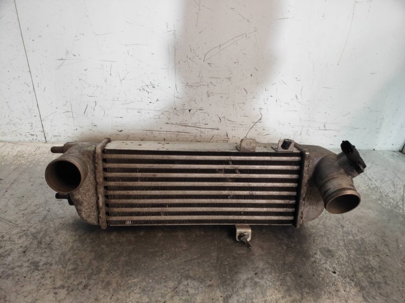 Recambio de intercooler para hyundai i30 1.6 crdi cat referencia OEM IAM 282712A610  MODINE