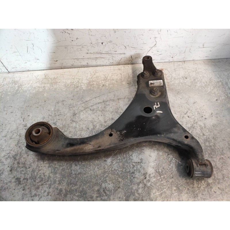Recambio de brazo suspension inferior delantero izquierdo para hyundai i30 1.6 crdi cat referencia OEM IAM 545002R000  