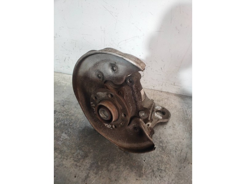 Recambio de mangueta trasera derecha para audi a4 ber. (b8) básico quattro referencia OEM IAM   