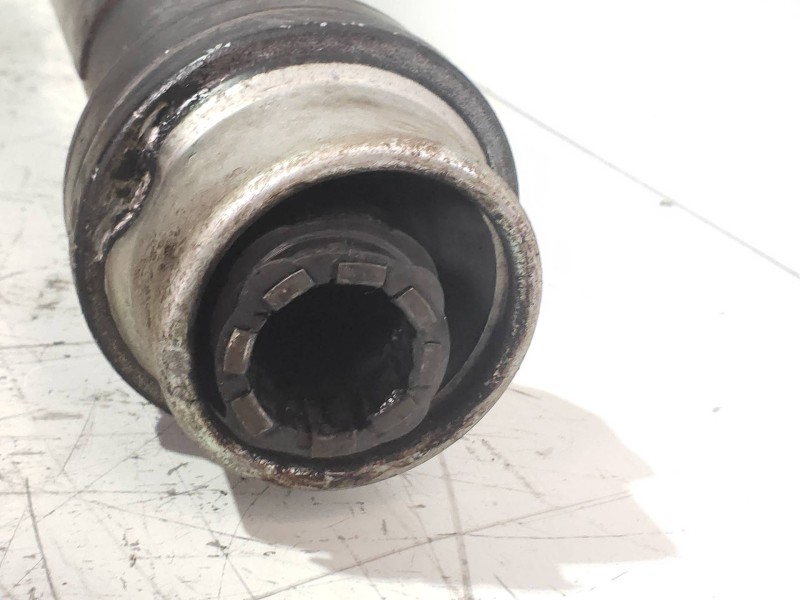 Recambio de transmision central para audi a4 ber. (b8) básico quattro referencia OEM IAM 8K0521101E  