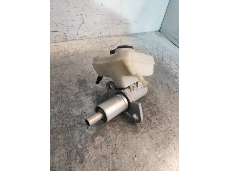 Recambio de bomba freno para audi a4 ber. (b8) básico quattro referencia OEM IAM   