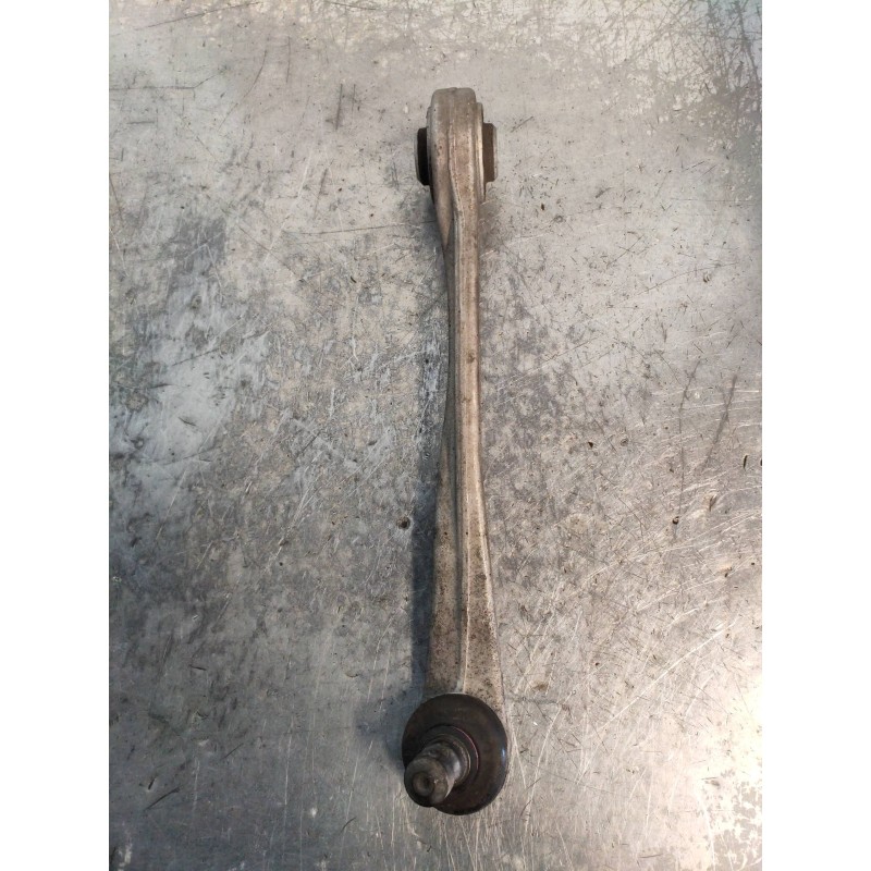 Recambio de brazo suspension inferior delantero izquierdo para audi a4 ber. (b8) básico quattro referencia OEM IAM CZWD3  